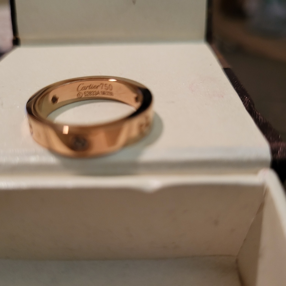 Love ring - Picture 3 of 6